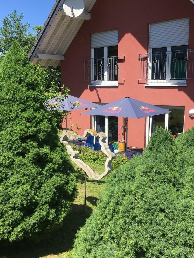 The Place After The Race B&B Müllenbach Buitenkant foto